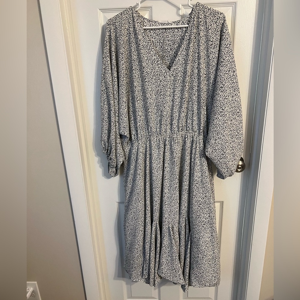 Flowy Black and White Patterned Dress